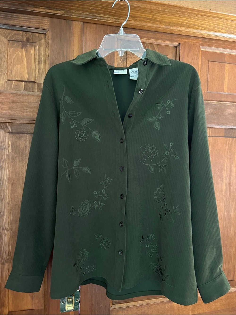 Vintage Koret Women's Top Size S Green Button Up Embroidered Long Sleeve